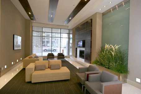 16 Yonge Lobby-1