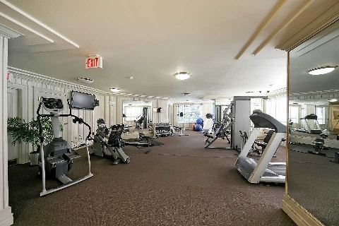 887 889 Bay street Gym