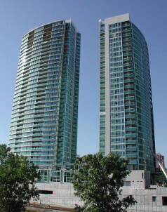 apex condos