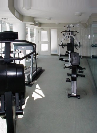 550 queens quay gym