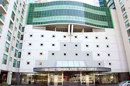 77  99  Harbour square