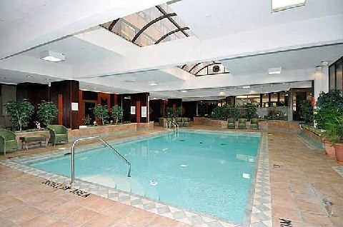 one park lane pool